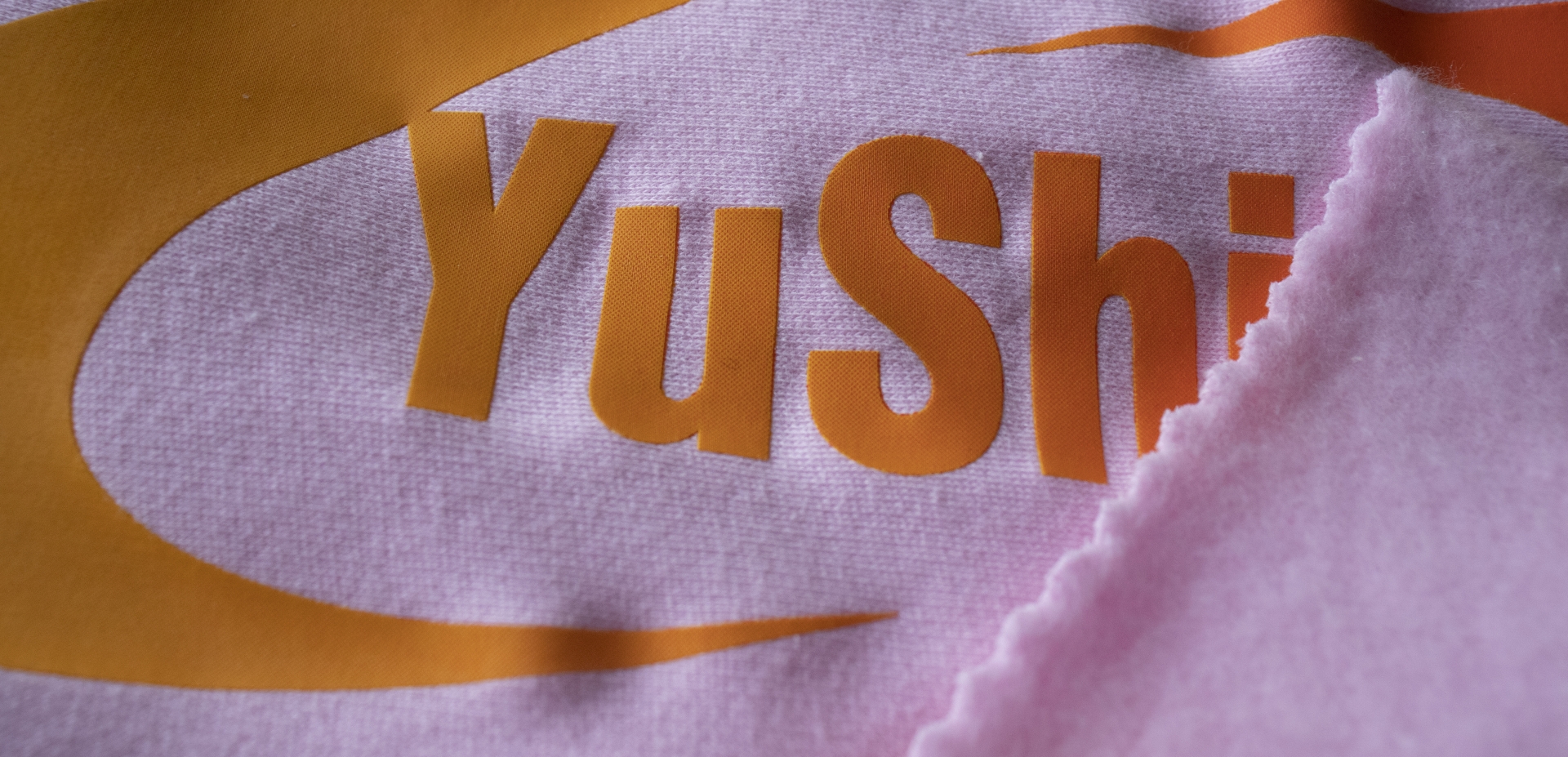 UNDERBASE IRONNING CLEAR SILICONE YS-1811