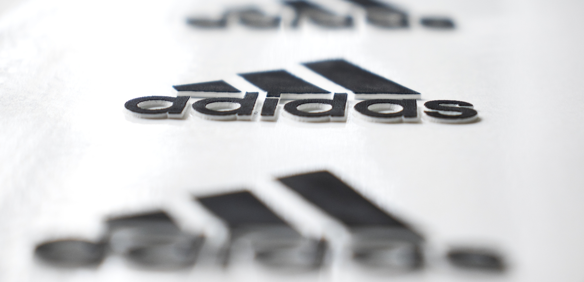  HIGH ADHESION CLEAR SILICONE YS-8500 (A/B)